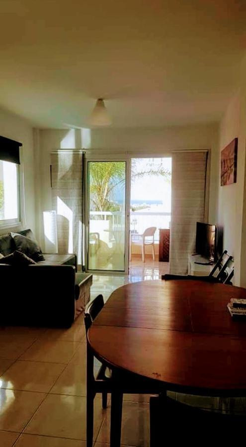 Armstrong Apartment 파라림니 외부 사진